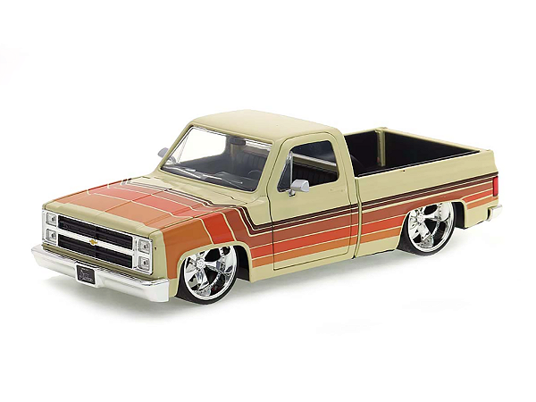 Chevrolet C10 1985 Cartelli Wheels 1:24 Jada Toys Bege