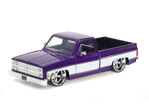 Chevrolet C10 1985 Cartelli Wheels 1:24 Jada Toys Purple