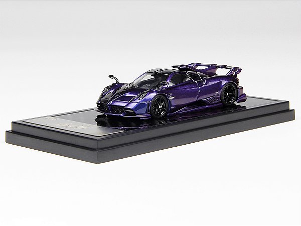 Pagani Imola Coupe 1:64 LCD Models
