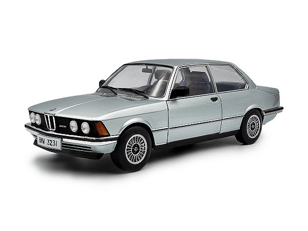BMW E21 323i 1980 1:18 Solido Azul