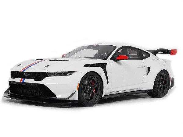 Ford Mustang GTD Spirit of America 2025 1:18 GT Spirit Branco