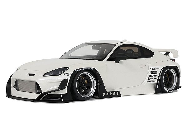 Toyota GR86 Pandem Body Kit 2023 1:18 GT Spirit Branco