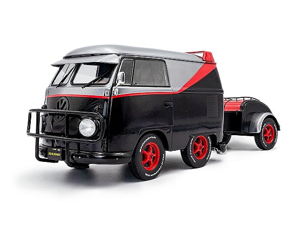 Volkswagen Kombi T1 Cool Combi Sport 2024 1:18 Solido