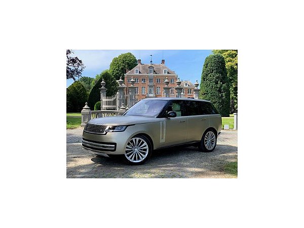 Range Rover P530 Autobiography 2024 1:12 GT Spirit