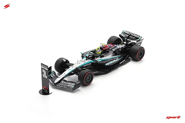 Fórmula 1 Mercedes Benz AMG PETRONAS W15 L.Hamilton Winner British GP 2024 1:18 Spark