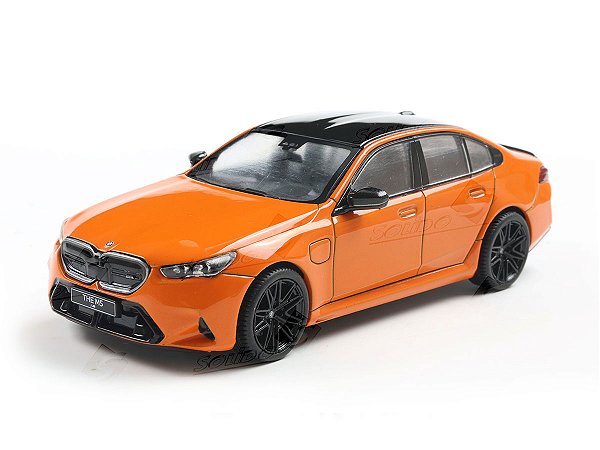 BMW G90 M5 Sedan 2024 1:43 Solido Laranja