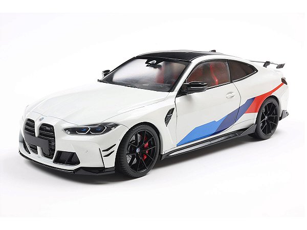 BMW M4 Performance Parts 2025 1:18 Solido Branco