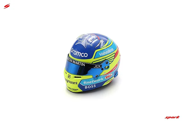 Capacete Fernando Alonso Aston Martin Aramco F1 Team 2024 3 1:5 Spark