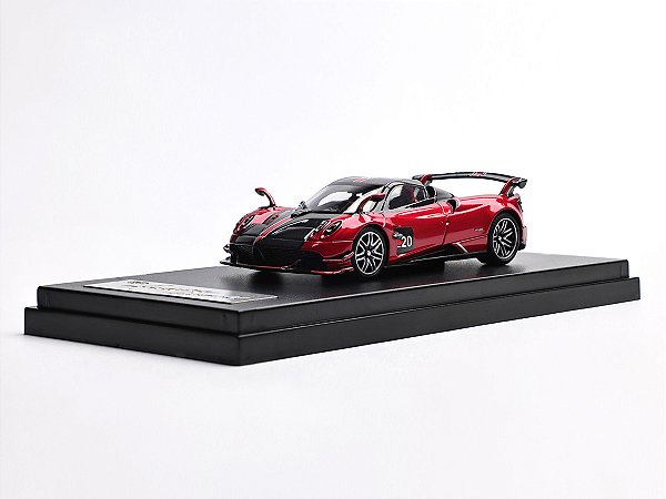 Pagani Huayra Roadster BC 1:64 LCD Models Vermelho
