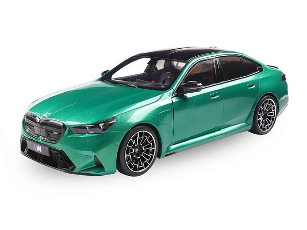 BMW M5 M 2025 1:18 Solido Verde