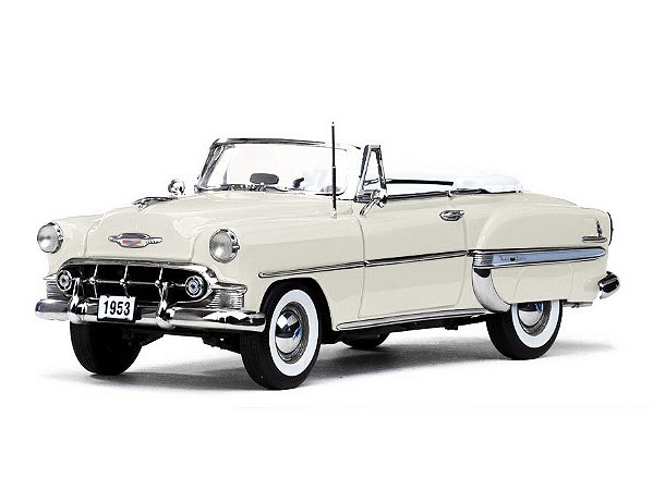 Chevrolet Bel Air 1953 Open Convertible 1:18 Sunstar Platinum Branco