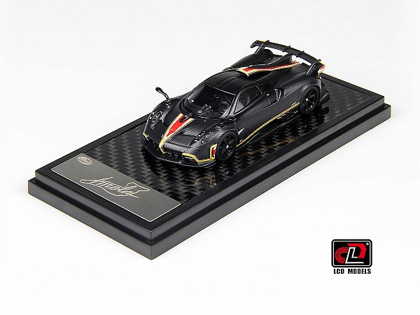 Pagani Imola Coupe 1:64 LCD Models Preto Carbon