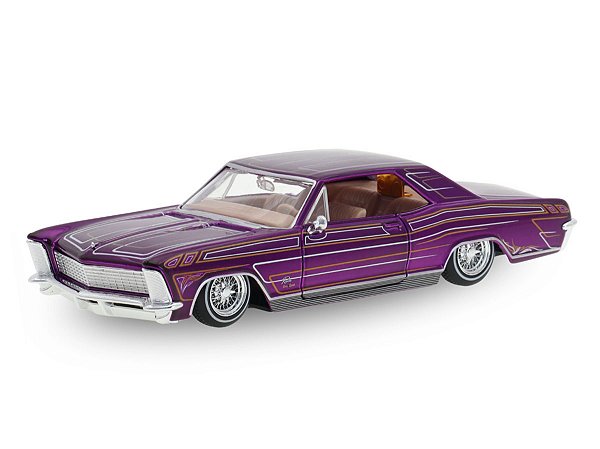 Buick Riviera 1965 Lowriders 1:26 Maisto Roxo