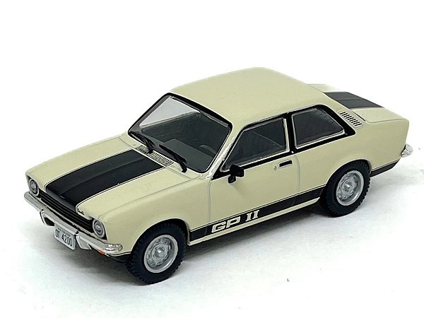 Chevrolet Chevette GP II Série Ouro 1977 1:43 Luppa Branco