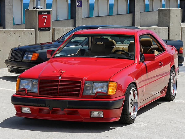 Mercedes Benz 300CE 6.0 AMG "The Hammer" Widebody 1988 1:43 Solido Vermelho