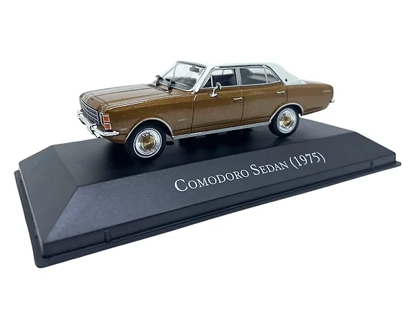 Opala Comodoro Sedan 1975 1:43 Luppa Dourado