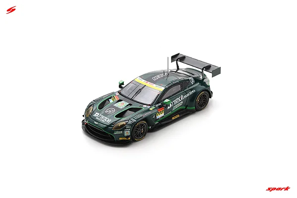 Aston Martin Vantage GT3 D'station Racing GT300 SUPER GT 2024 1:64 Spark