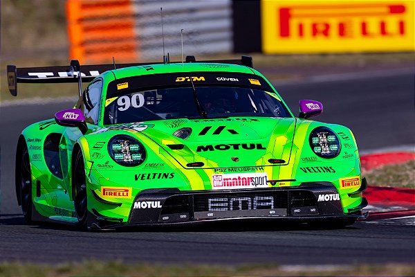 Porsche 911 GT3 R No.90 Manthey EMA Campeão DTM 2025 1:64 Spark