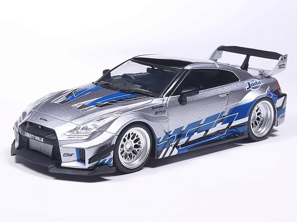 Nissan GT-R (R35) Liberty Walk Silhouette 2020 1:43 Solido Prata