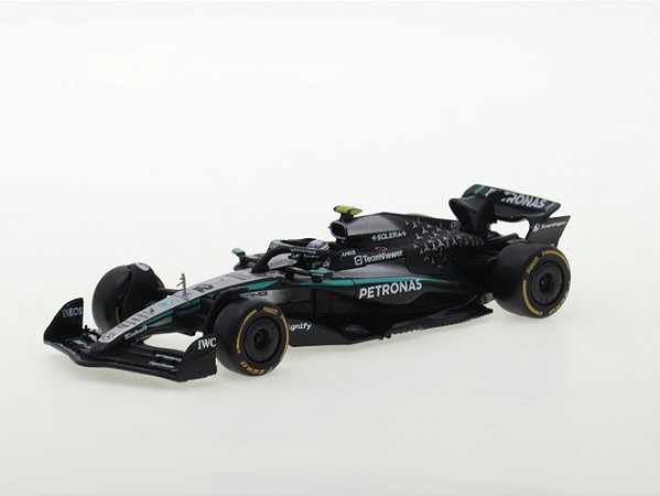 Fórmula 1 Mercedes AMG W16 Kimi Antonelli 2025 1:43 Bburago c/ Display e Piloto