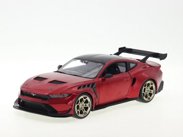 Ford Mustang GTD 2025 1:18 Maisto Vermelho