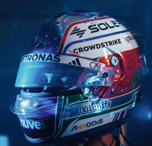 Capacete Kimi Antonelli Mercedes AMG F1 Team GP Las Vegas 2025 1:5 Spark