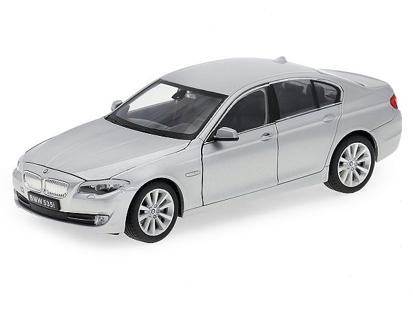 BMW 535i 2010 1:24 Welly Prata