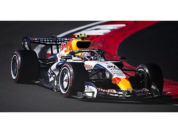 Fórmula 1 Racing Bulls VCARB 03 Visa Cash App Liam Lawson GP China 2026 1:64 Spark