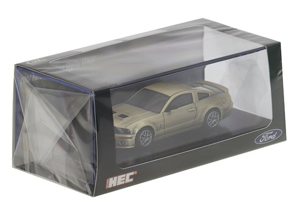 Ford Mustang Shelby GT500 2007 Vintage 1:64 MOTORHELIX HEC 2026