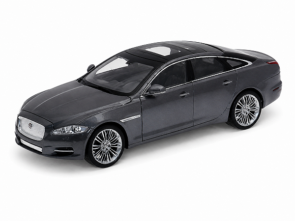 Jaguar XJ 2010 1:24 Welly Cinza