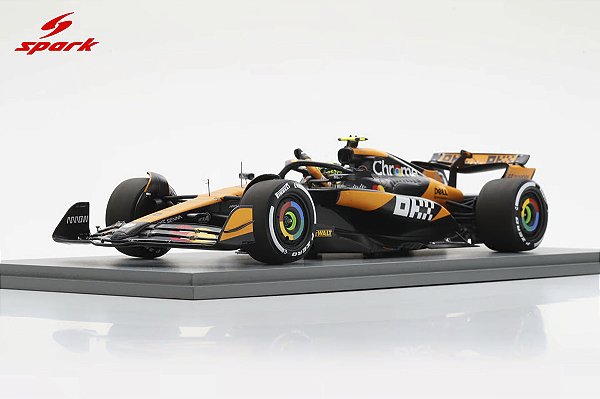 *** PRÉ-VENDA *** Fórmula 1 McLaren MCL38 Lando Norris Winner Abu Dhabi 2024 1:18 Spark