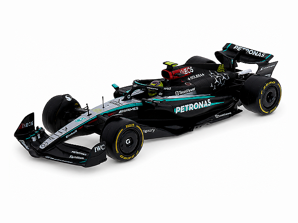 Fórmula 1 Mercedes AMG W15 Lewis Hamilton 2024 1:24 Bburago