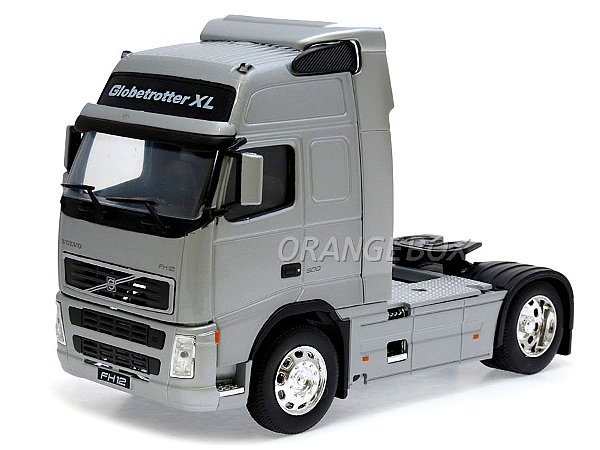 Volvo FH12 1:32 Welly Prata