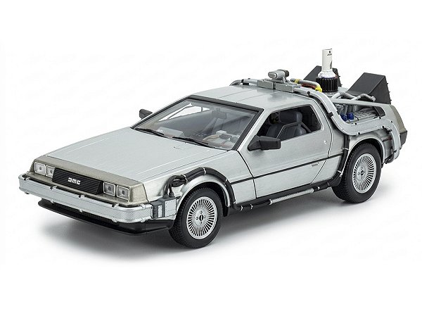Delorean Time Machine Back to the Future II Flying Version Welly 1:24