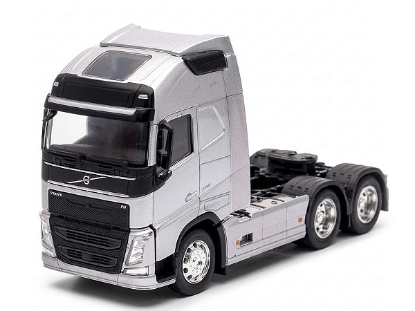 Volvo FH (6X4) 1:32 Welly Prata