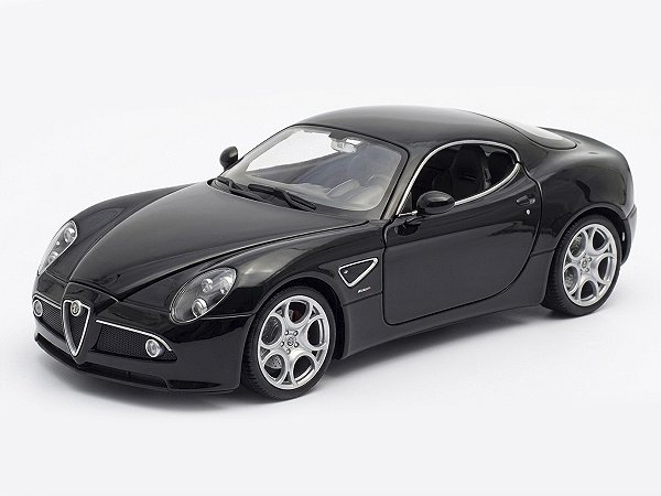 Alfa Romeo 8C Competizione 1:24 Welly Preto