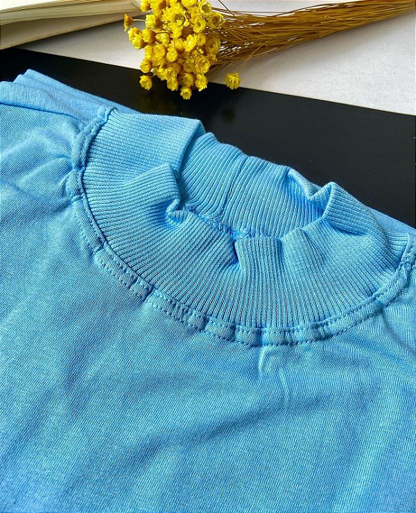 TSHIRT ZARA GOLA ALTA