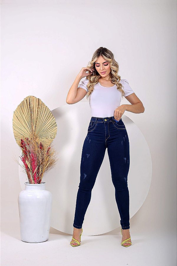 Calças Jeans Feminina com Detalhe no Bolso - Look Nobre Jeans
