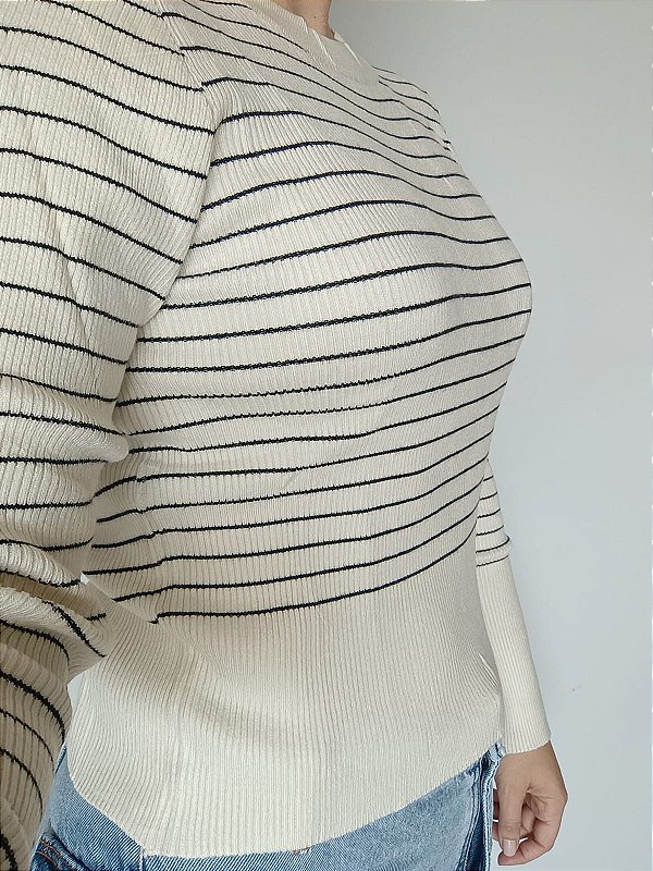 Blusa Listras Gabriela Creme