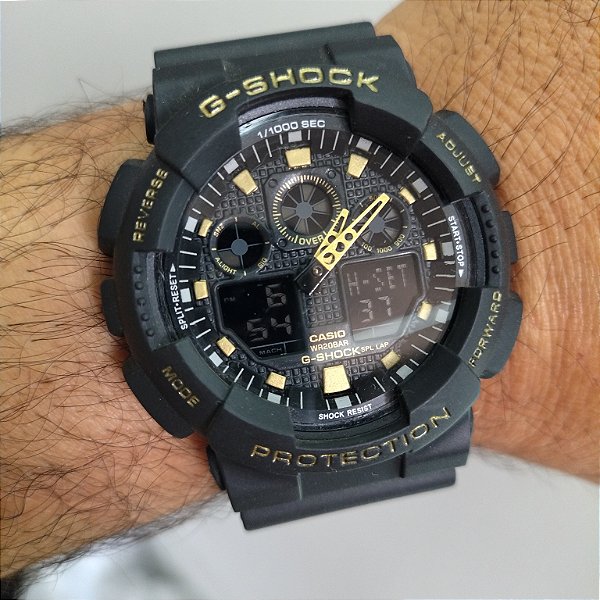G-Shock GA-100 Preto/Dourado 50MM A Prova D'água