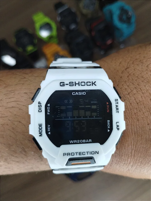 G-Shock GBD-200 Branco 46MM A Prova D'água
