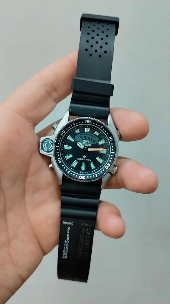 Relógio Citizen Aqualand Serie 45MM