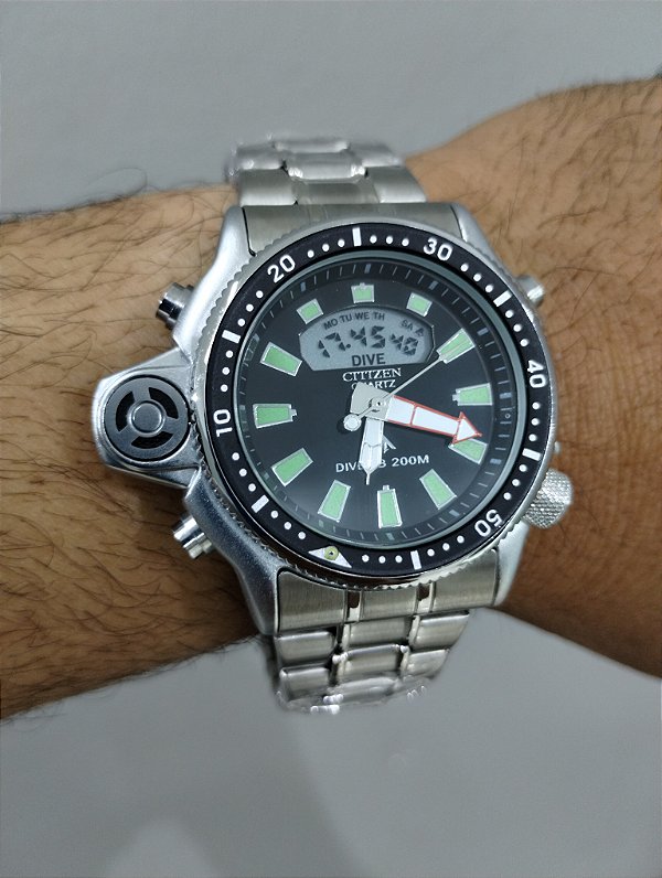Relógio Citizen Aqualand Serie Prata 45MM