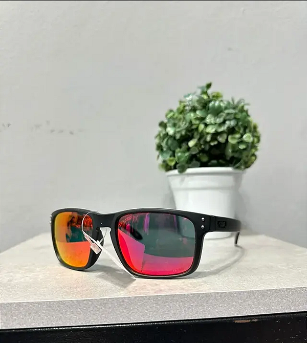 Óculos Oakley Camaleão