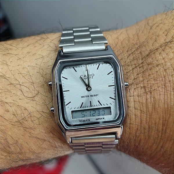Casio Vintage Quartz Aço Prateado 38MM