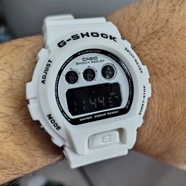 G-Shock DW-6900 Branco 46MM A Prova D'água