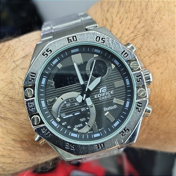 Casio Edifice ECB-900 Em Aço Prateado/Preto 45MM A Prova D'água