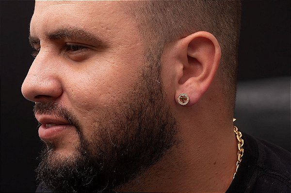 BRINCO REDONDO COM CRUZ CRAVEJADO EM PEDRA ZIRCÔNIA PREMIUM 10MM - BANHADO A OURO 18K