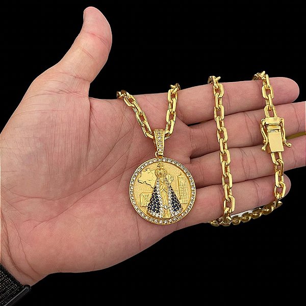 CORRENTE CADEADO( 7mm- 70Cm) + PINGENTE MEDALHA NOSSA SENHORA CRAVEJADA G - FECHO COM MARCAÇÃO 750 -BANHADO A OURO 18K