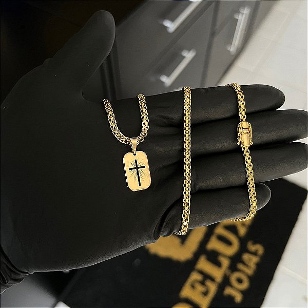 CORRENTE CADEADO DUPLO FECHO GAVETA COM MARCAÇÃO  750 (3mm - 70cm )+ PINGENTE PLAQUINHA  CRUZ VAZADA- BANHADO A OURO 18K